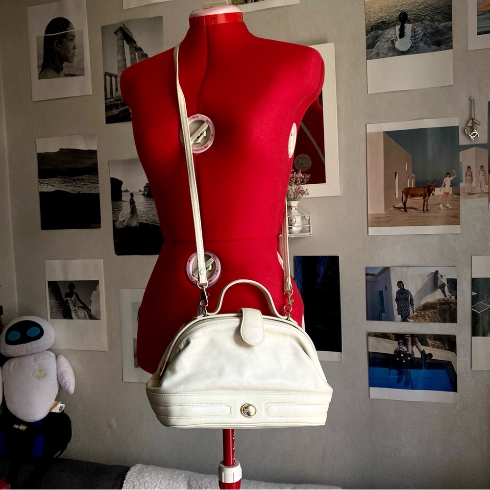 80s/90s vintage MONET leather bag